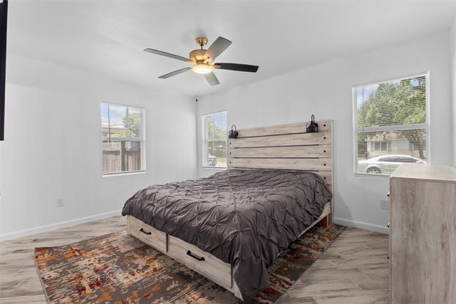 1035 Warden Street, Benbrook, TX 76126