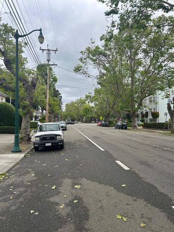 1405 Central Avenue, Alameda, CA 94501