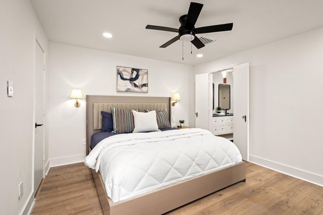 938 Magdalene Drive, Hedwig Village, TX 77024
