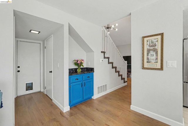 563 Cooper Dr, Benicia, CA 94510