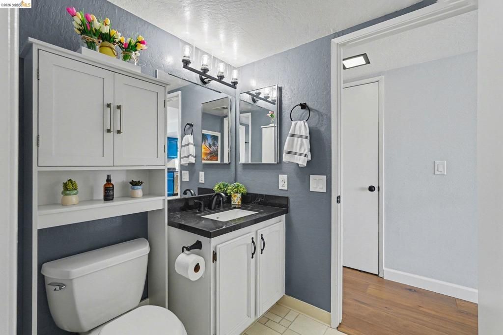 Image 29 of property listing at 563 Cooper Dr, Benicia, CA 94510