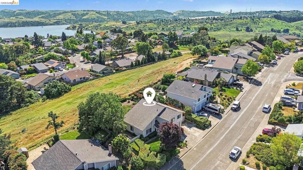 Image 53 of property listing at 563 Cooper Dr, Benicia, CA 94510