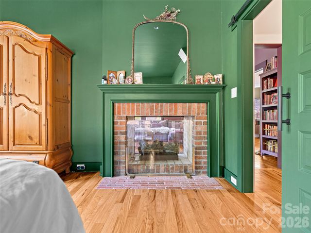 296 Roberts Hill Road, Marshall, NC 28753