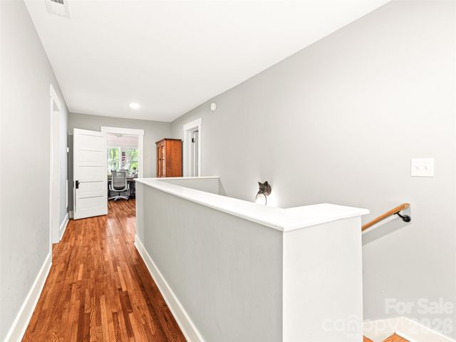 296 Roberts Hill Road, Marshall, NC 28753