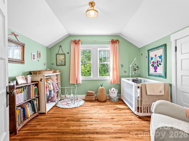 296 Roberts Hill Road, Marshall, NC 28753