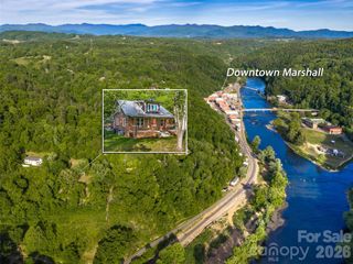 296 Roberts Hill Road, Marshall, NC 28753