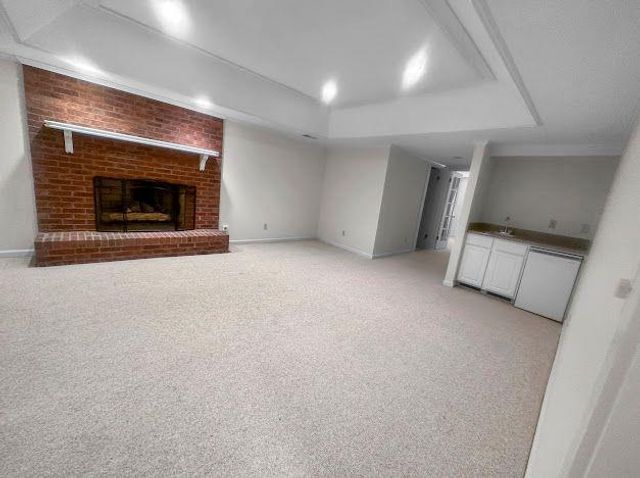 2462 CHIMNEY TOP Lane, Snellville, GA 30078