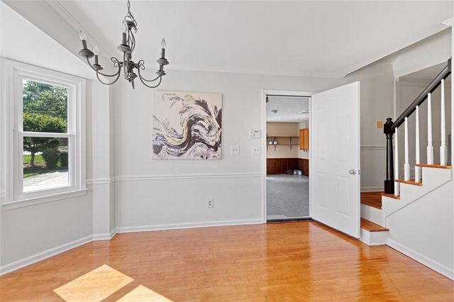 2462 CHIMNEY TOP Lane, Snellville, GA 30078