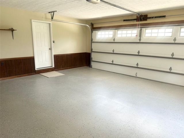 2462 CHIMNEY TOP Lane, Snellville, GA 30078