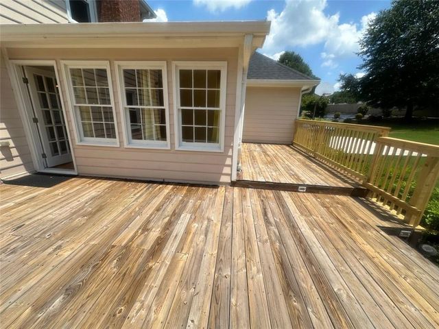 2462 CHIMNEY TOP Lane, Snellville, GA 30078