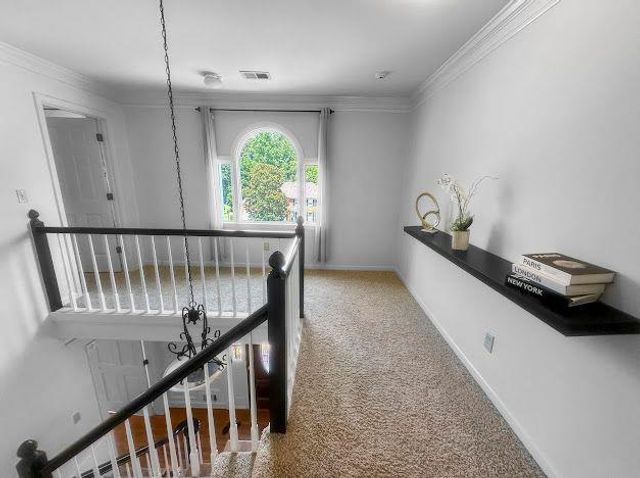 2462 CHIMNEY TOP Lane, Snellville, GA 30078