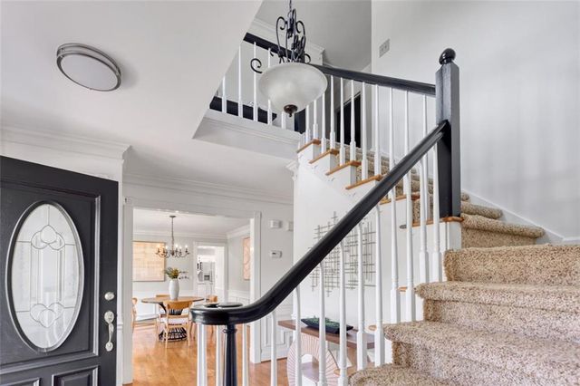 2462 CHIMNEY TOP Lane, Snellville, GA 30078