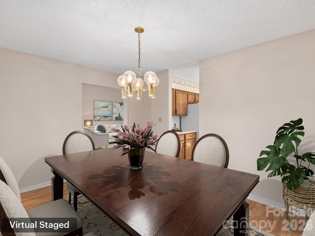 20 Cedarcliff Circle, Asheville, NC 28803