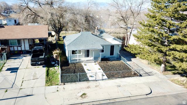 249 N BROADWAY ST, Tooele, UT 84074