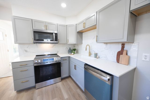 249 N BROADWAY ST, Tooele, UT 84074