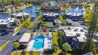 124 Lake Point LN # 2B, Naples, FL 34112