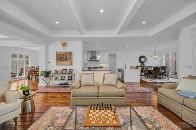6604 Southampton Lane, West Chester, OH 45069