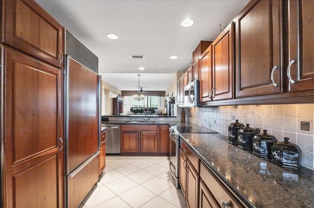 13113 GASPARILLA ROAD 403, Placida, FL 33946