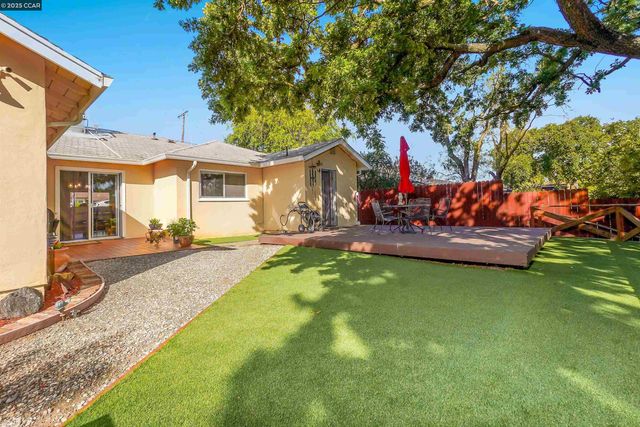 1920 Encima Dr, Concord, CA 94519