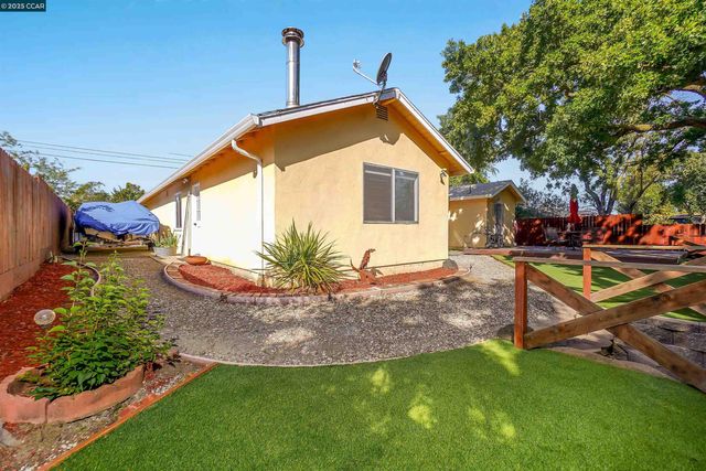 1920 Encima Dr, Concord, CA 94519