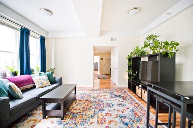 39-41 Bishop Joe L Smith Way 9, Boston, MA 02121