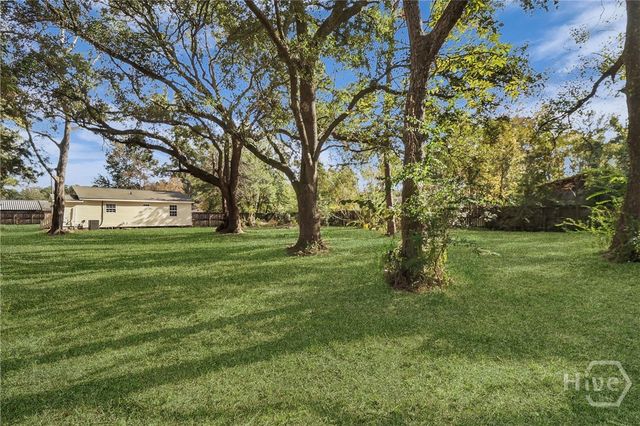 305 Cypress Street, Bloomingdale, GA 31302