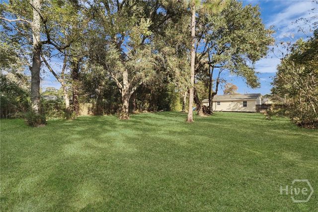 305 Cypress Street, Bloomingdale, GA 31302