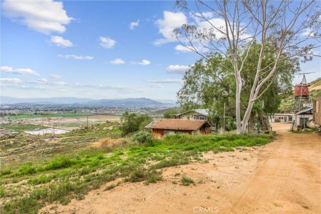 23255 Warren Road, San Jacinto, CA 92582