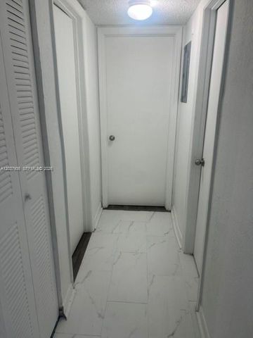 595 Vista Isles Drive 1912, Sunrise, FL 33325