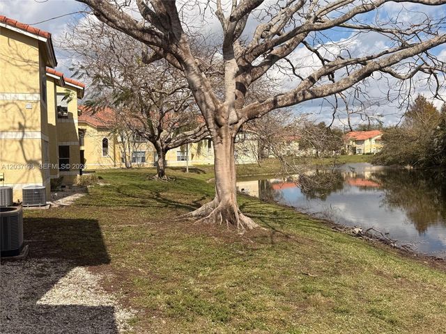 595 Vista Isles Drive 1912, Sunrise, FL 33325