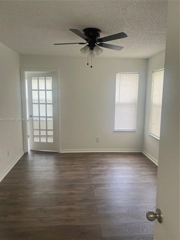 595 Vista Isles Drive 1912, Sunrise, FL 33325