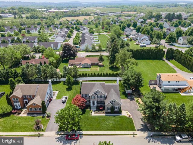 1410 LORTON DR, Easton, PA 18040