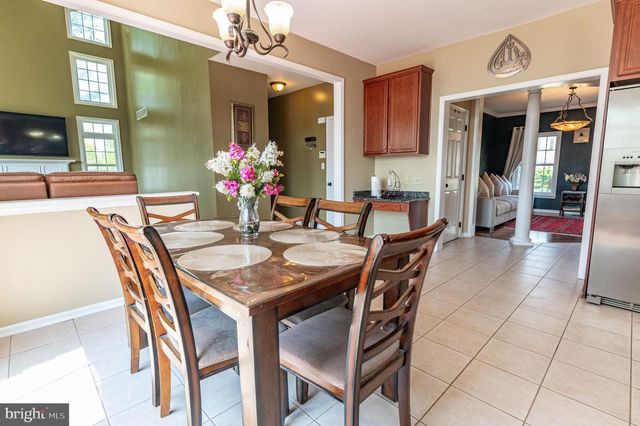1410 LORTON DR, Easton, PA 18040
