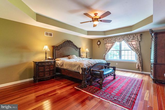 1410 LORTON DR, Easton, PA 18040