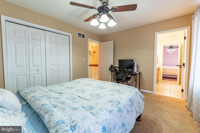 1410 LORTON DR, Easton, PA 18040