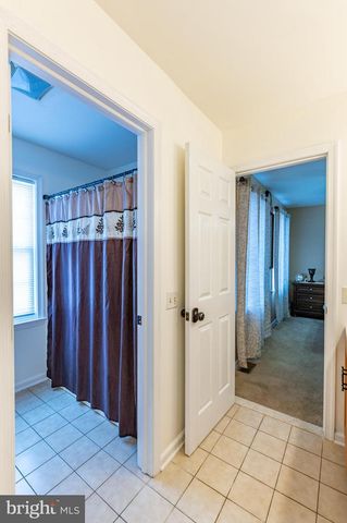 1410 LORTON DR, Easton, PA 18040