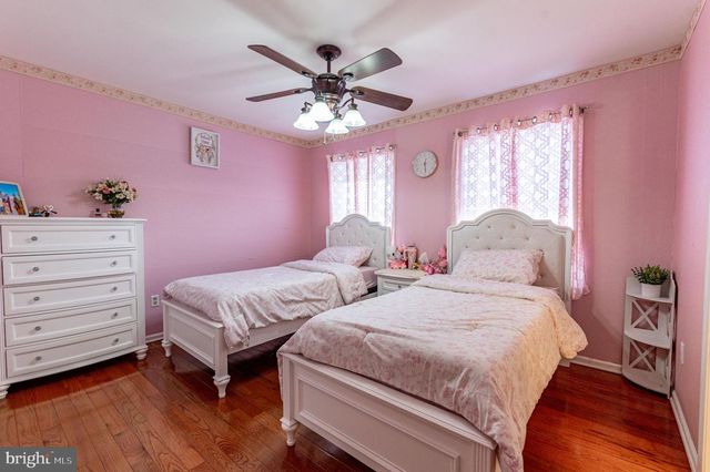 1410 LORTON DR, Easton, PA 18040