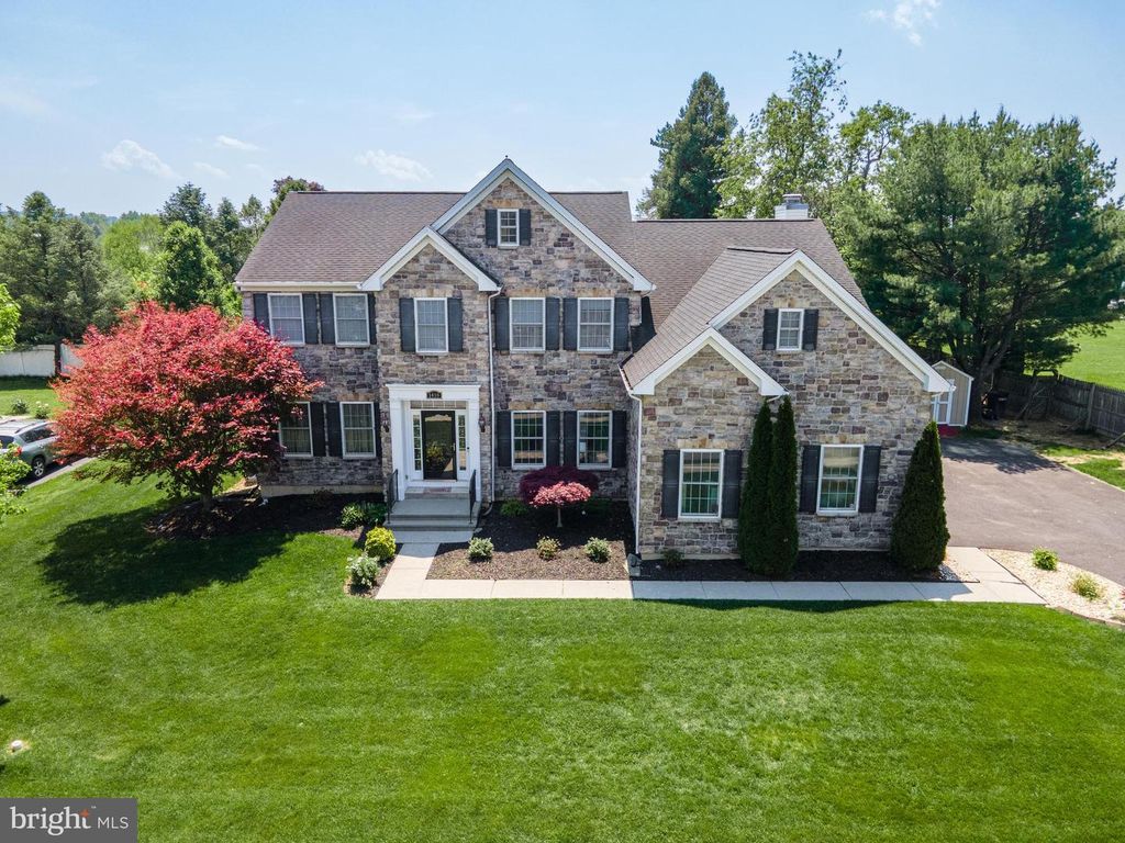 1410 LORTON DR, Easton, PA 18040