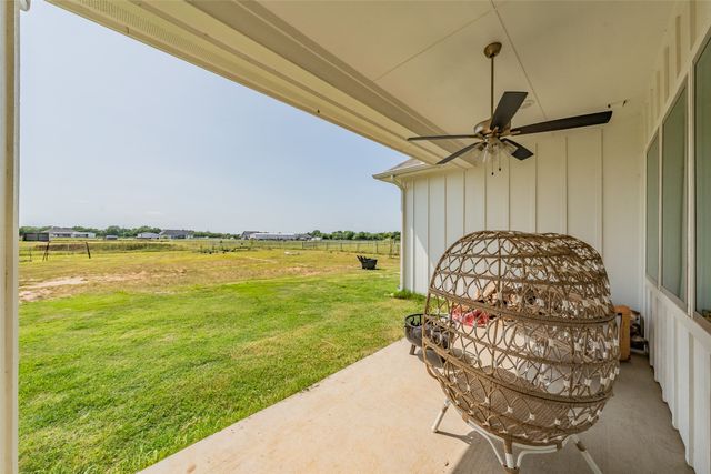 2011 Feather Lane, Weatherford, TX 76088