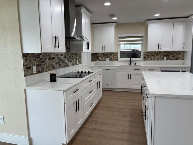 6747 RALSTON BEACH CIRCLE, Tampa, FL 33614