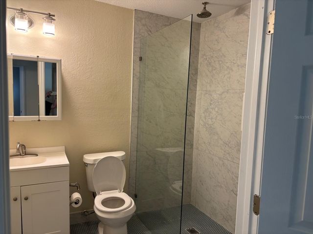 6747 RALSTON BEACH CIRCLE, Tampa, FL 33614