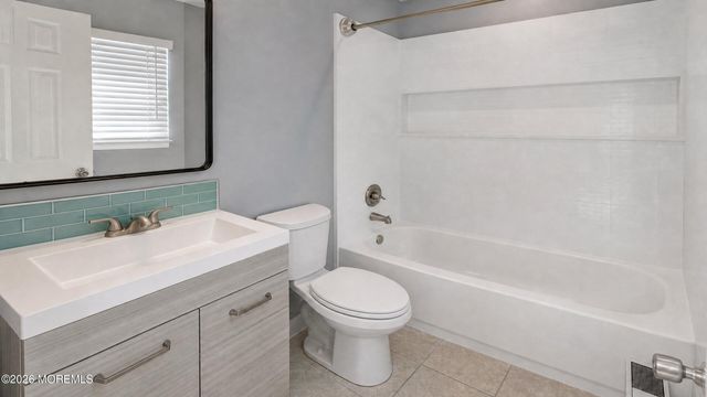 1700 Binnacle Road, Forked River, NJ 08731