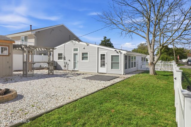 1700 Binnacle Road, Forked River, NJ 08731