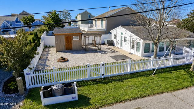1700 Binnacle Road, Forked River, NJ 08731