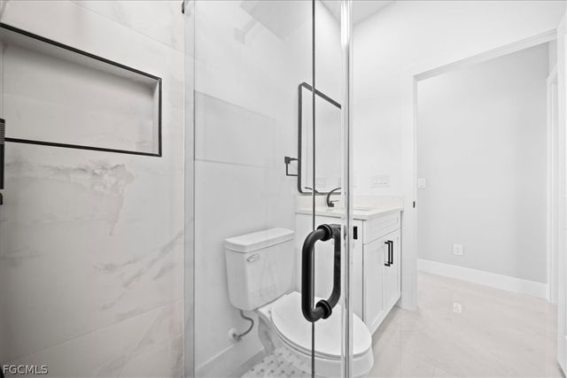 822 NE 19th ST, Cape Coral, FL 33909