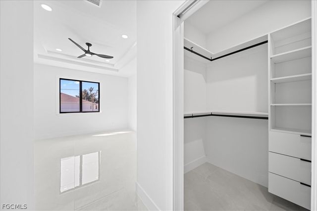 822 NE 19th ST, Cape Coral, FL 33909