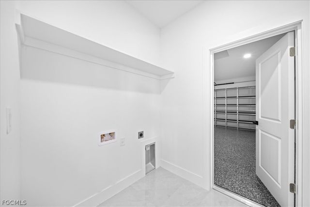 822 NE 19th ST, Cape Coral, FL 33909