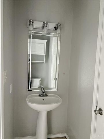 5204 Azalea Avenue, San Juan, TX 78589