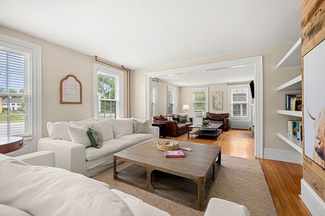 217 Main St, Groton, MA 01450