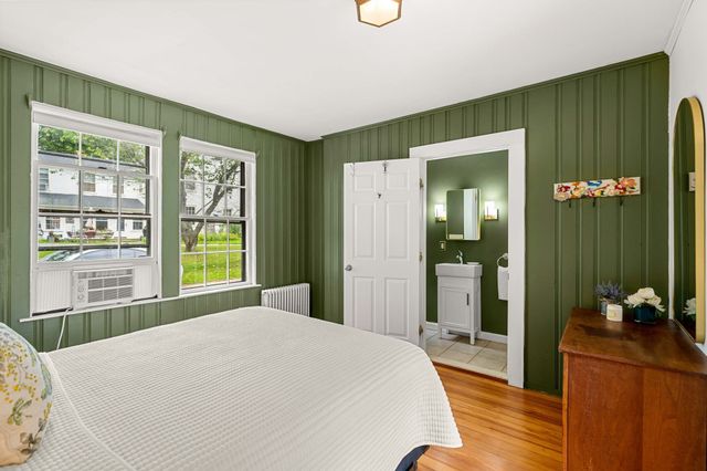 217 Main St, Groton, MA 01450